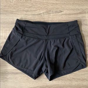 Size 4 (well used) black lulu shorts